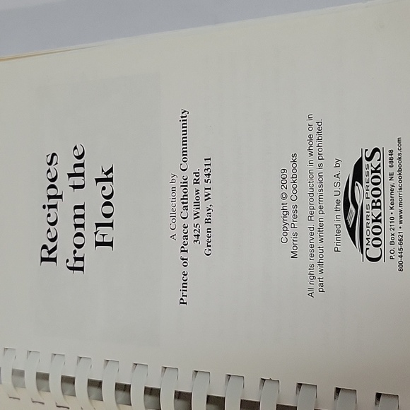 2009 Recipes From The Flock Cookbook, Plastic Spine - Picture 4 of 8